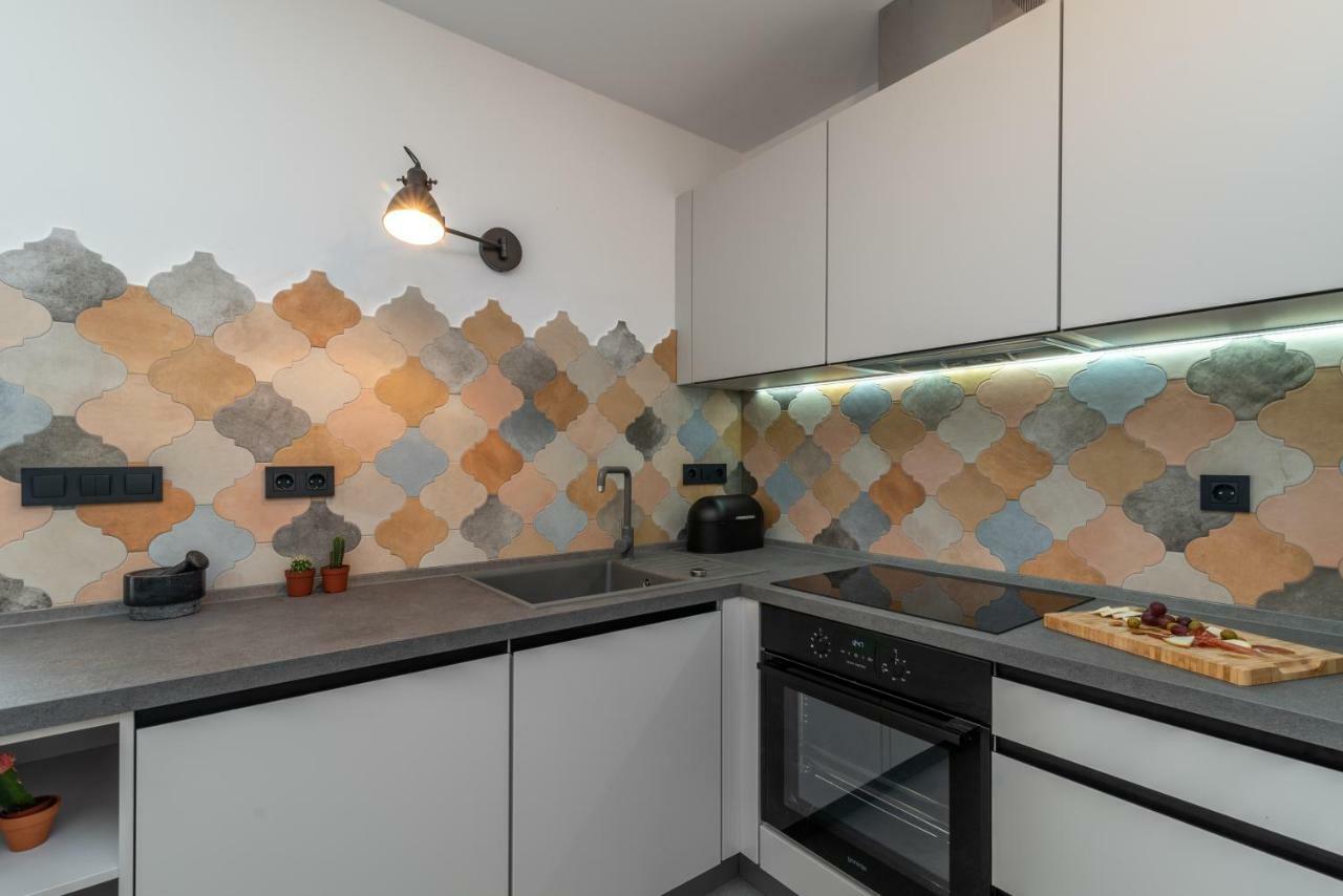 Apartments Flora Трогир Экстерьер фото