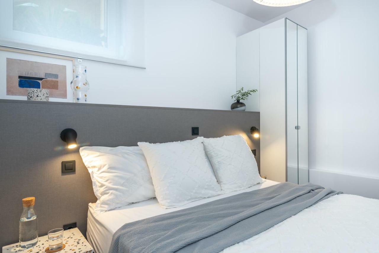 Apartments Flora Трогир Экстерьер фото
