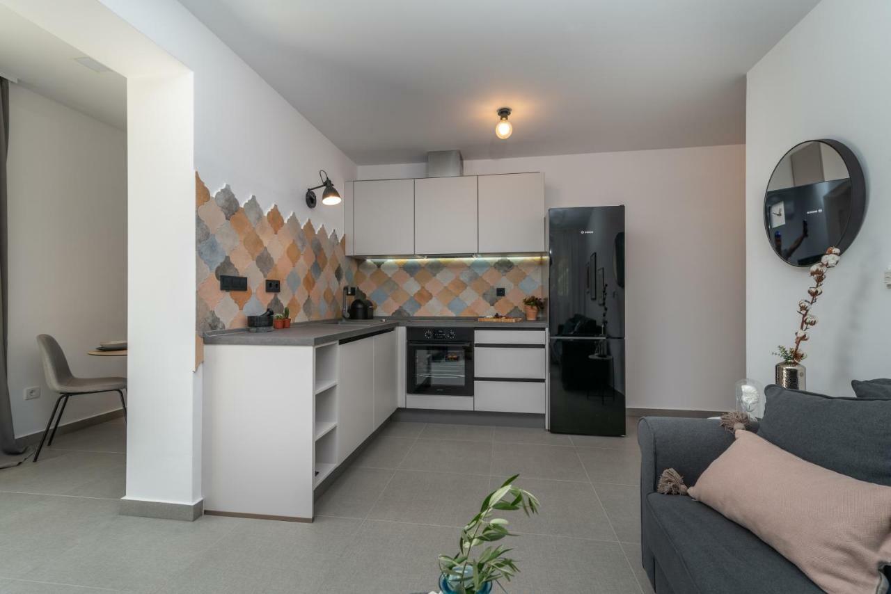 Apartments Flora Трогир Экстерьер фото
