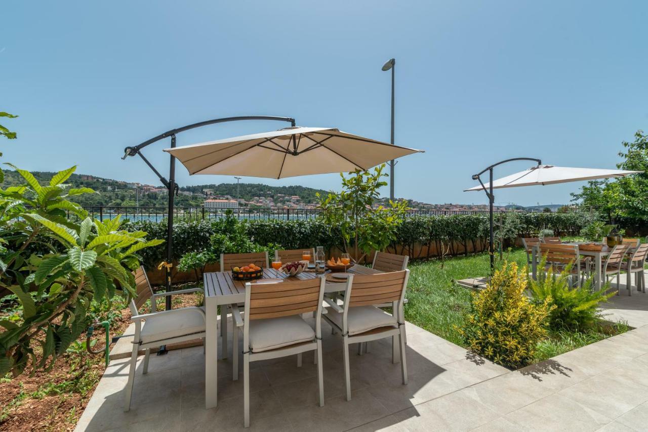 Apartments Flora Трогир Экстерьер фото